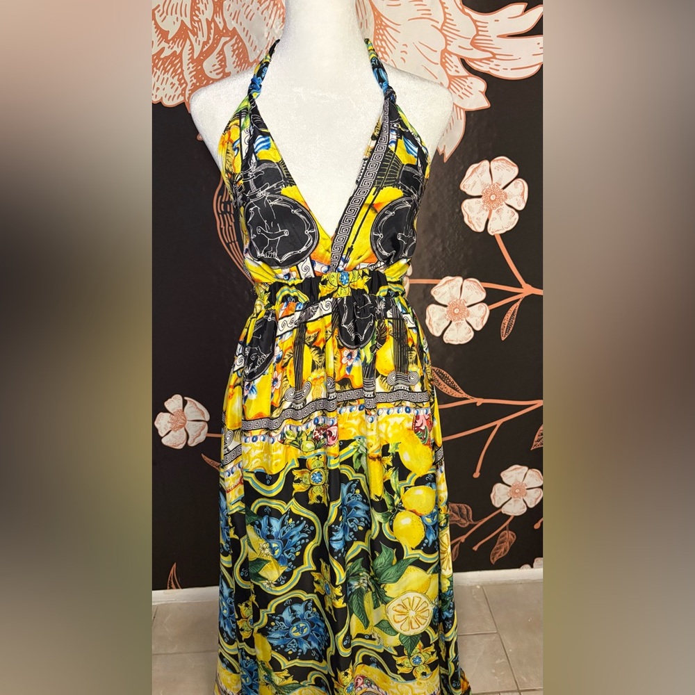 NWT Luxurious Italian Bright Yellow Halter Maxi Dress with Lemon & Floral Print - Picture 4 of 8